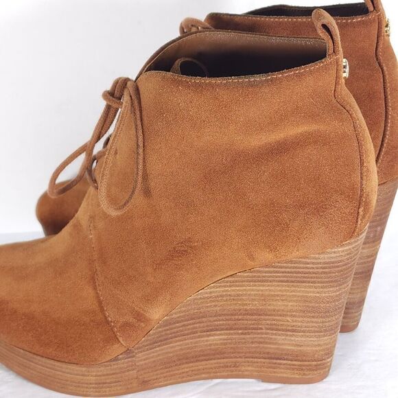 MICHAEL KORS Piece US 7,5M Brown Suede Lace Up Wedge Booties Ankle Boots - Picture 2 of 15